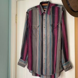 Vintage Wrangler Men’s Pearl Snap shirt